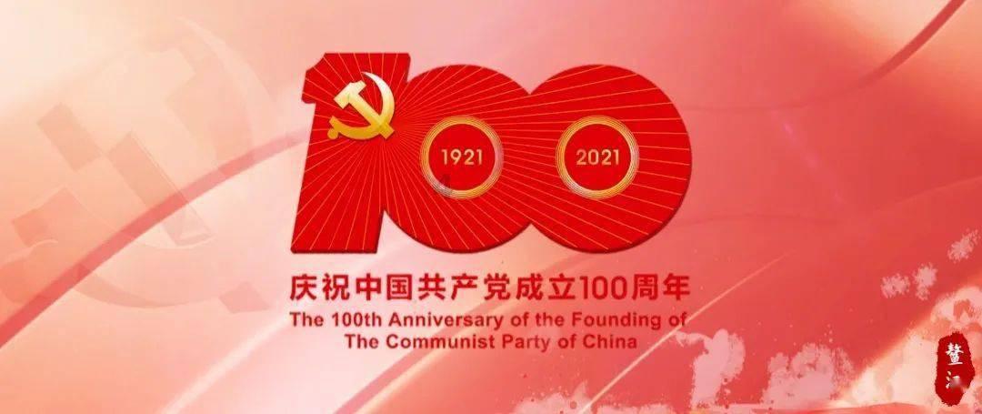 帮帮侠热评：老人倒地瞬间 女子用包托住头